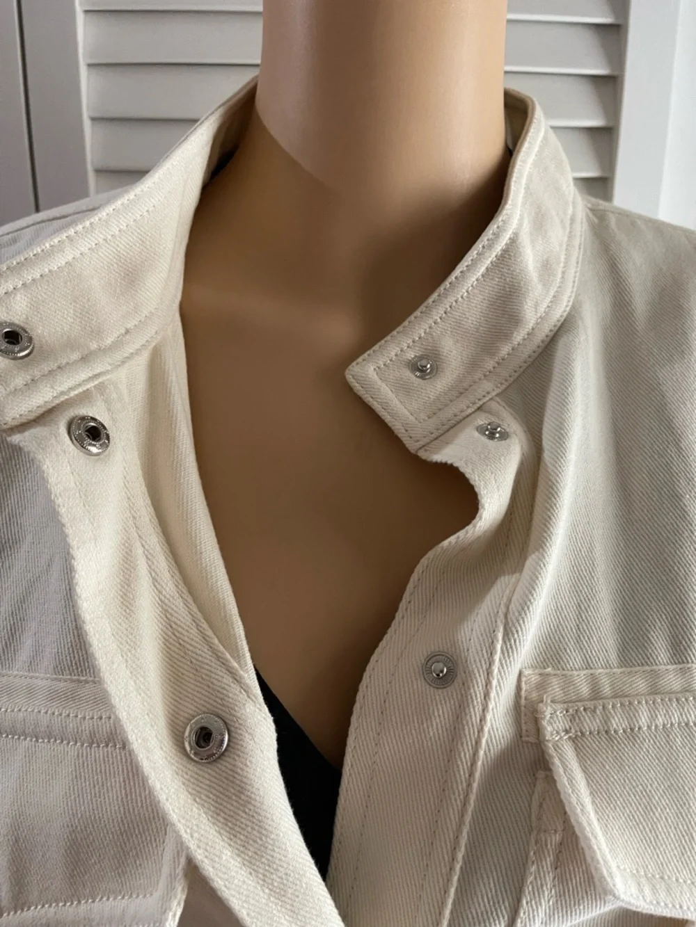 Veronica Beard Cream Crochet-Sleeve Jean Jacket - Picture 2 of 9